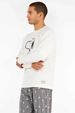 Conjunto de pijama masculino com estampado do Snoopy