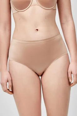 Cueca alta