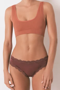 Cueca brasileira em microfibra marrom brilhante