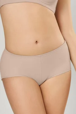 Cueca push-up clássica com bojo removível