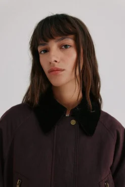 Damaris. Trench com bolsos