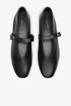 Dançarina tira pele