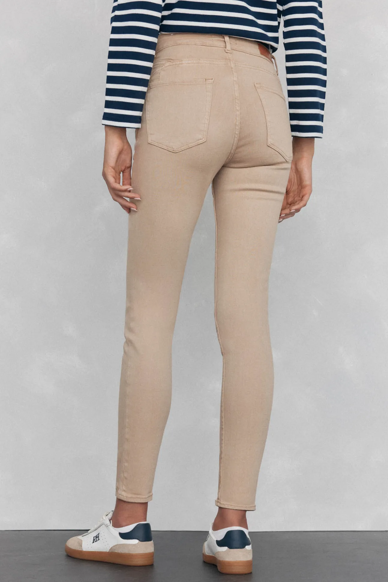 empurrar jeans