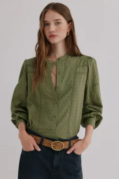 Geneviève. Blusa romântica