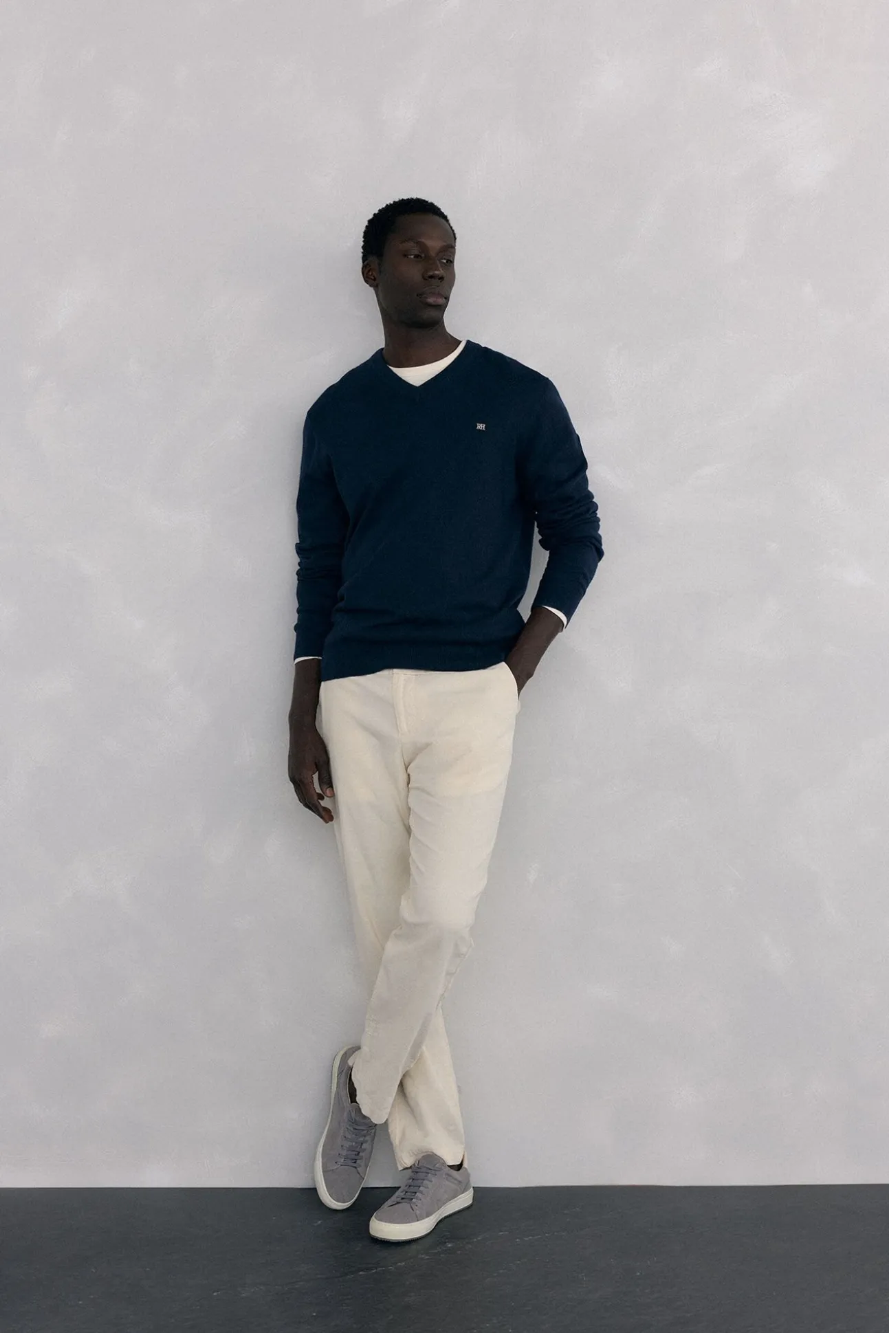 Gola de lã merino e cashmere com bico