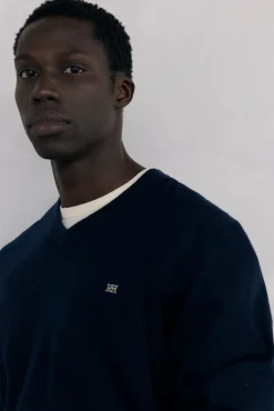 Gola de lã merino e cashmere com bico
