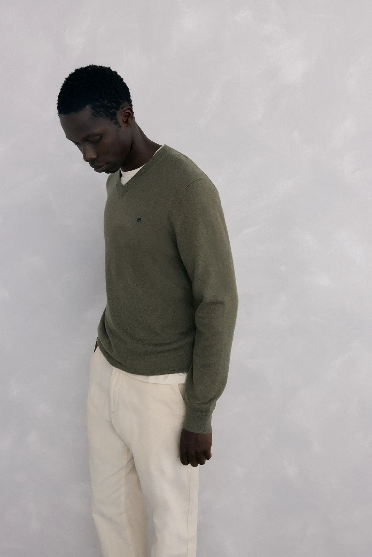 Gola de lã merino e cashmere com bico