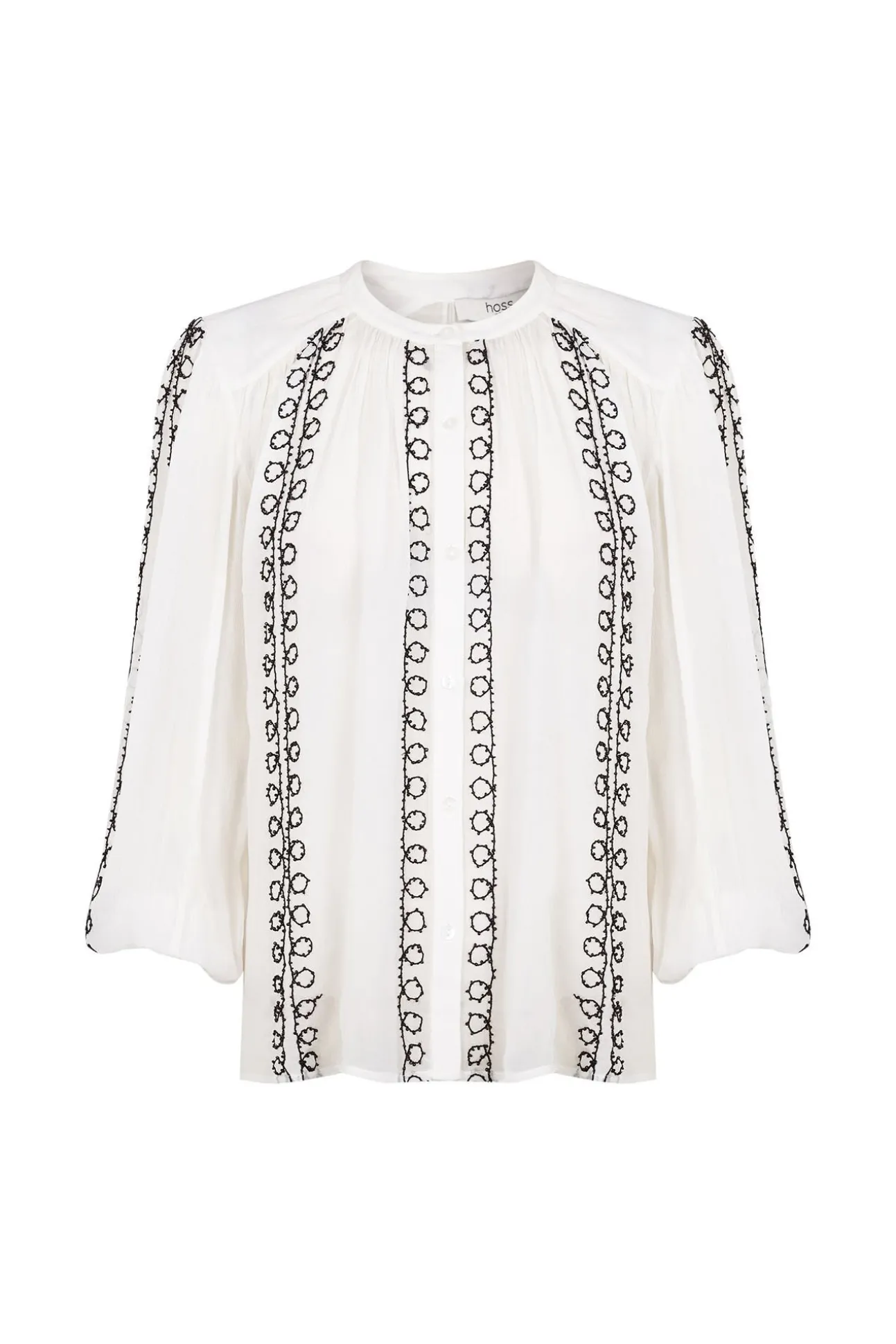 Graça. Blusa bordada