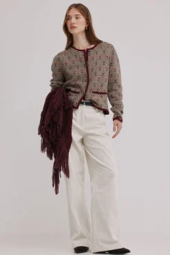 Isela. Casaco de malha jacquard