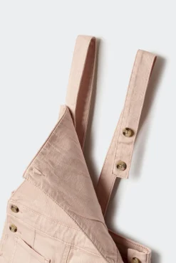 Jardineiras compridas com bolsos para meninas