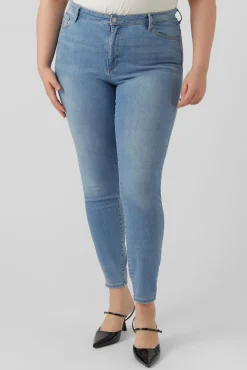 Jeans cigarro tamanho grande
