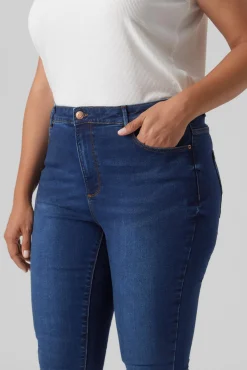 Jeans cigarro tamanho grande