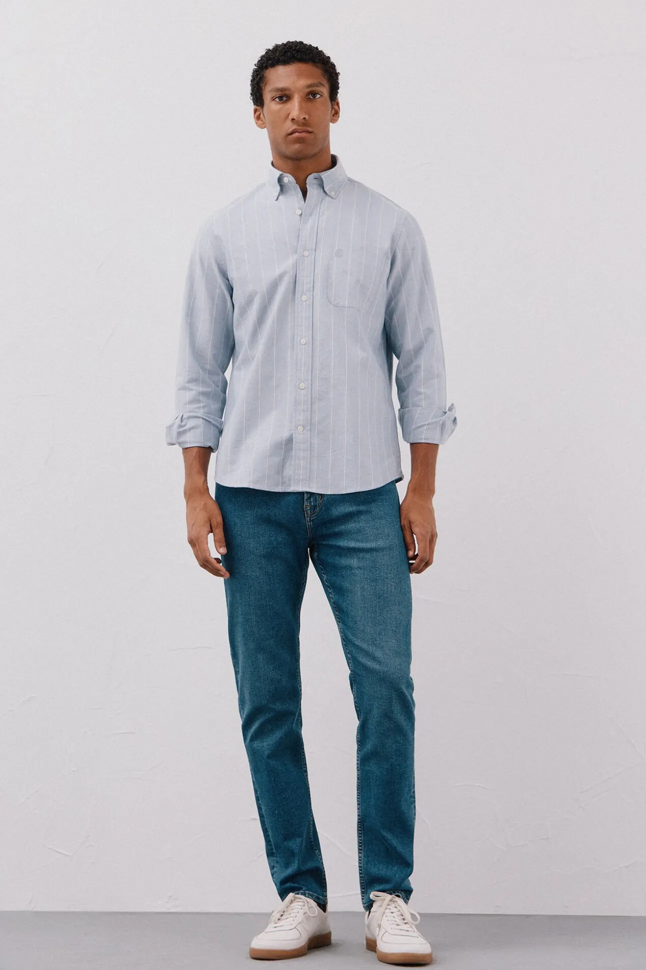 Jeans corte ajustado