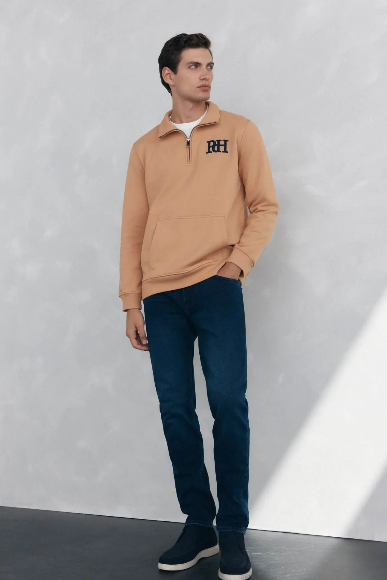 Jeans corte ajustado