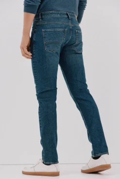 Jeans corte ajustado