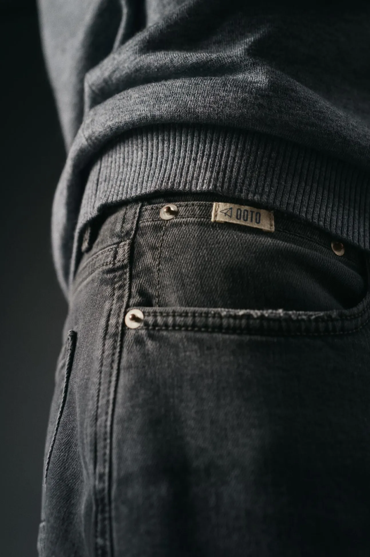 Jeans corte ajustado