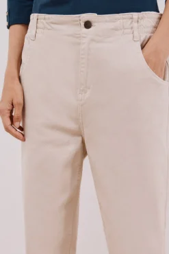 Jeans de corte fácil