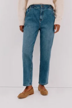 Jeans de corte fácil