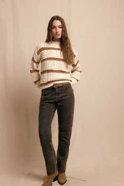 Jeans marrom tingido