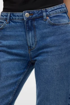Jeans retas de cintura média