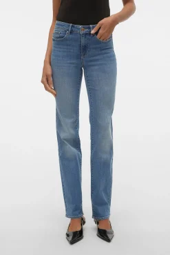 Jeans retas de cintura subida