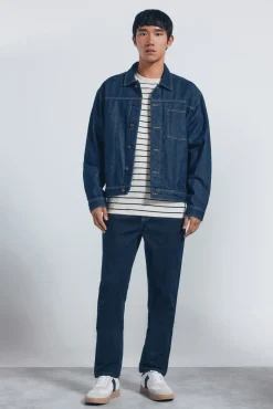 Jeans slim fit desbotado