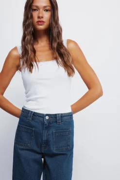 Jeans super flare confortável