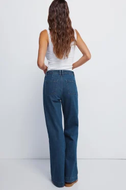 Jeans super flare confortável