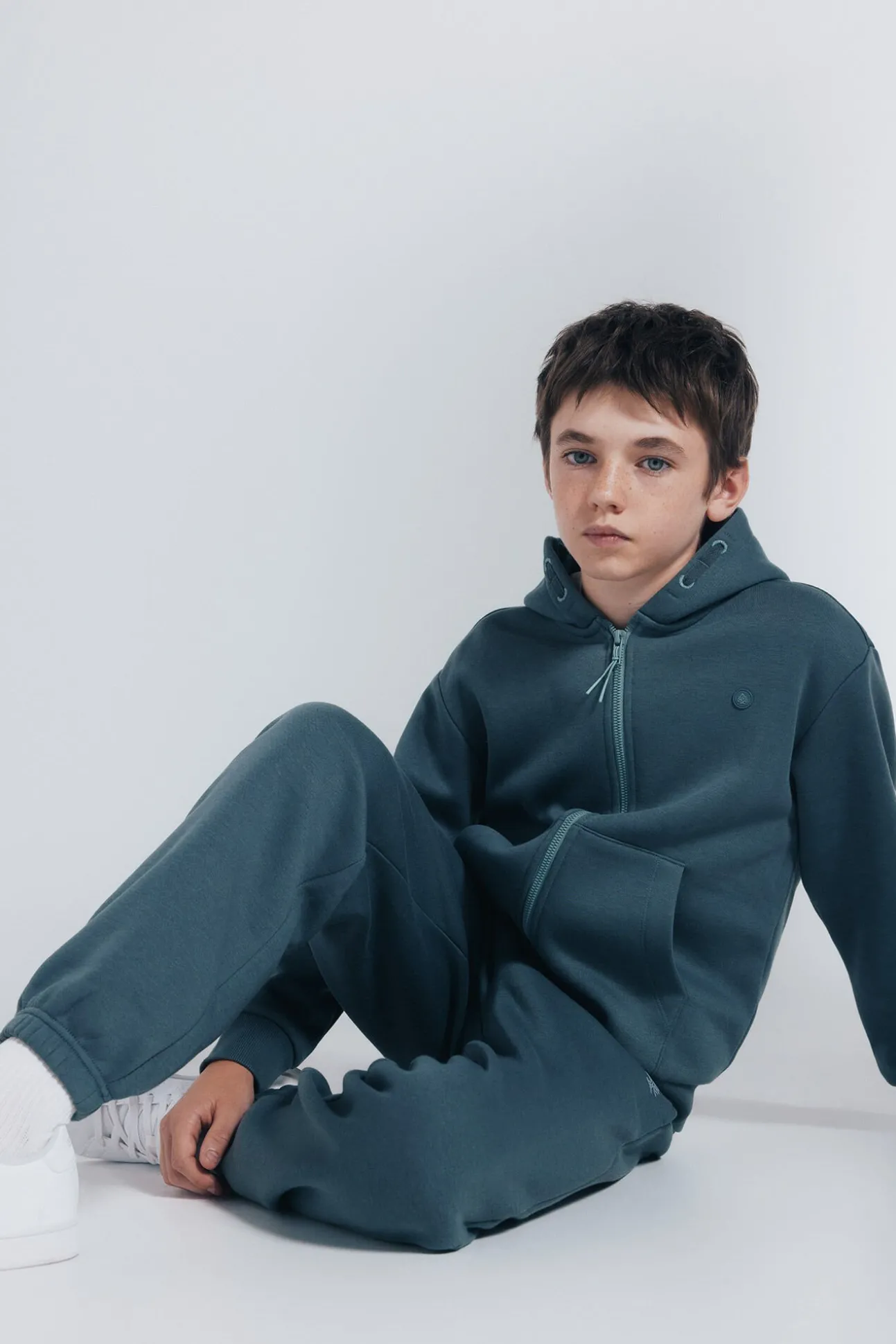Jogger básico menino
