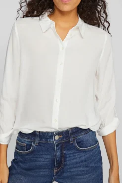 Long-sleeved shirt