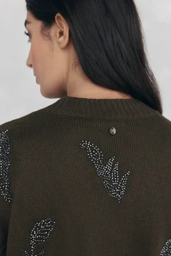 malha de bico e strass bordados