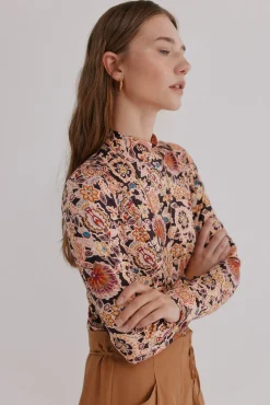 Mara. T-shirt estampada