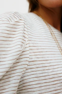 Milena. Camiseta riscas