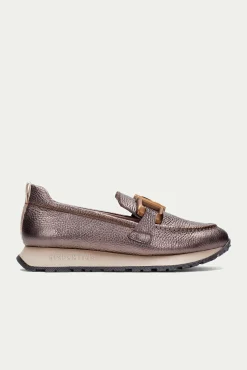 Mocassim esportivo KANSAS com detalhes metálicos