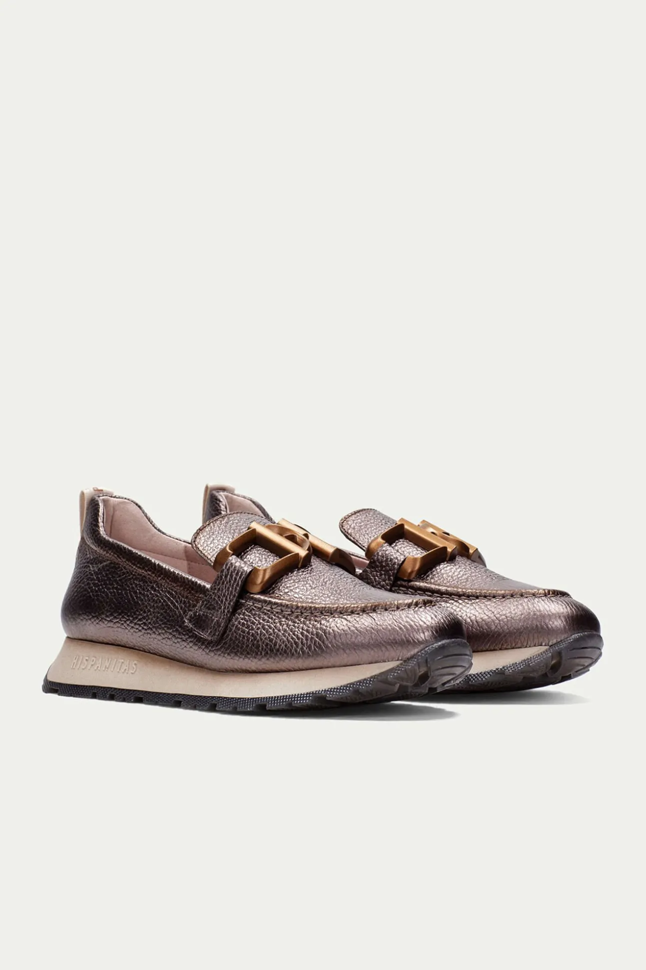 Mocassim esportivo KANSAS com detalhes metálicos