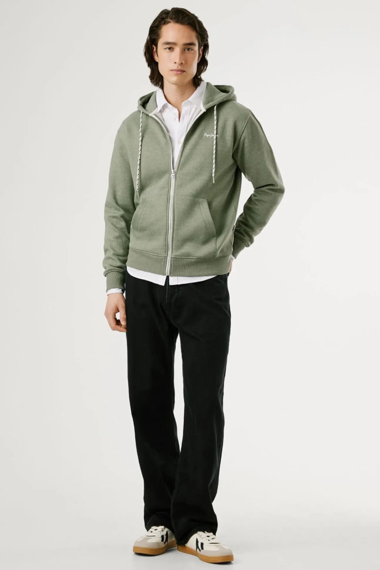 Moletom com Sweatshirt e zíper