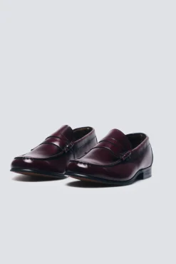 Máscara de mocassim de pele