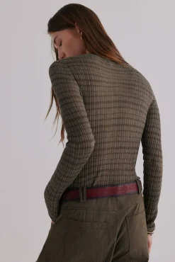 Nadine. Riscas estampado listrada