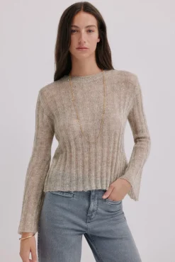 Neus. Camisola de gola redonda
