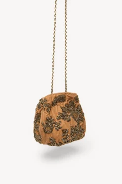 Nina. Bolsa de veludo e miçangas