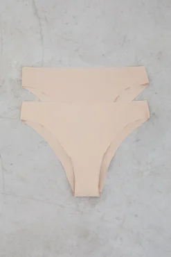 Pacote com 2 calcinhas brasileiras nude cortadas a laser