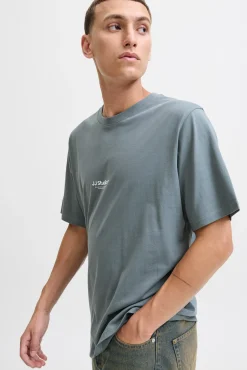 Pacote com 2 camisetas de modelagem regular