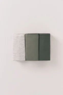 Pacote com 3 tangas de algodão com logo branco