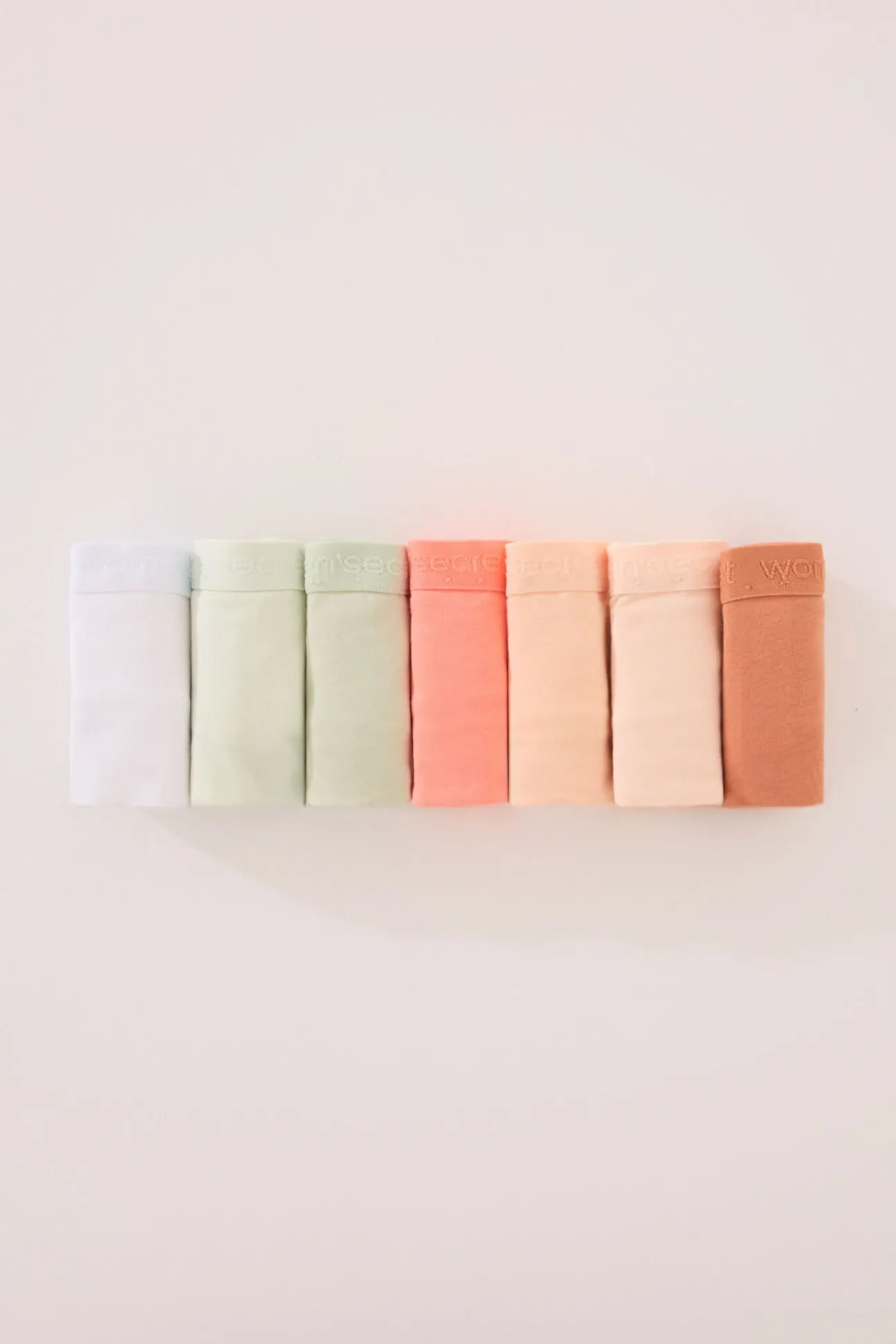 Pacote com 7 tangas de algodão multicoloridas