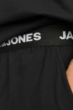 Pacote de T-shirt e calça