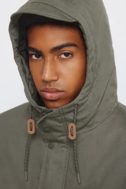 Parka curta acolchoada