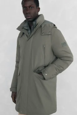 Parka longa com capuz e vista