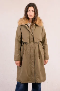 Parka longa com gola de pele