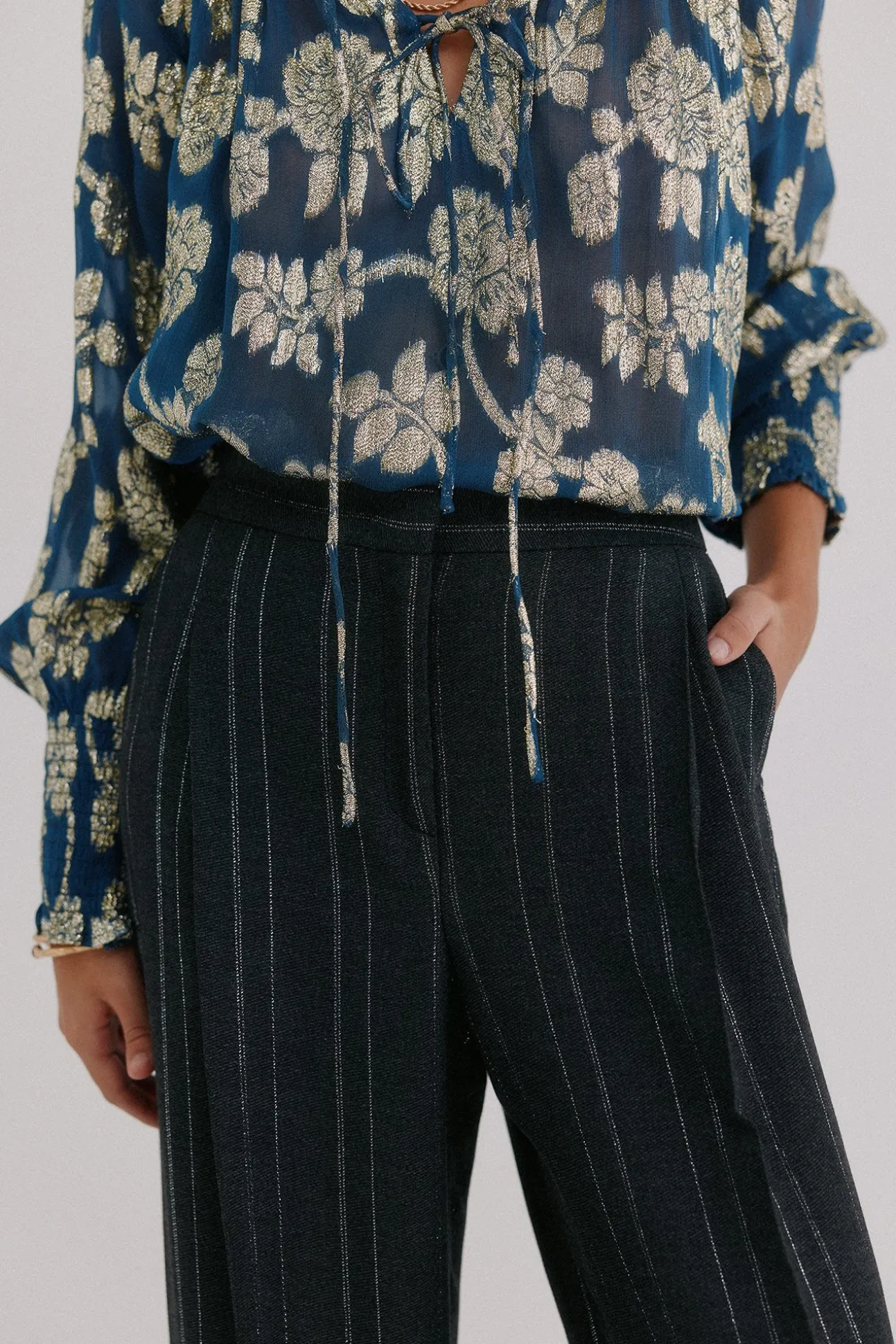 Pietra. Riscas calça