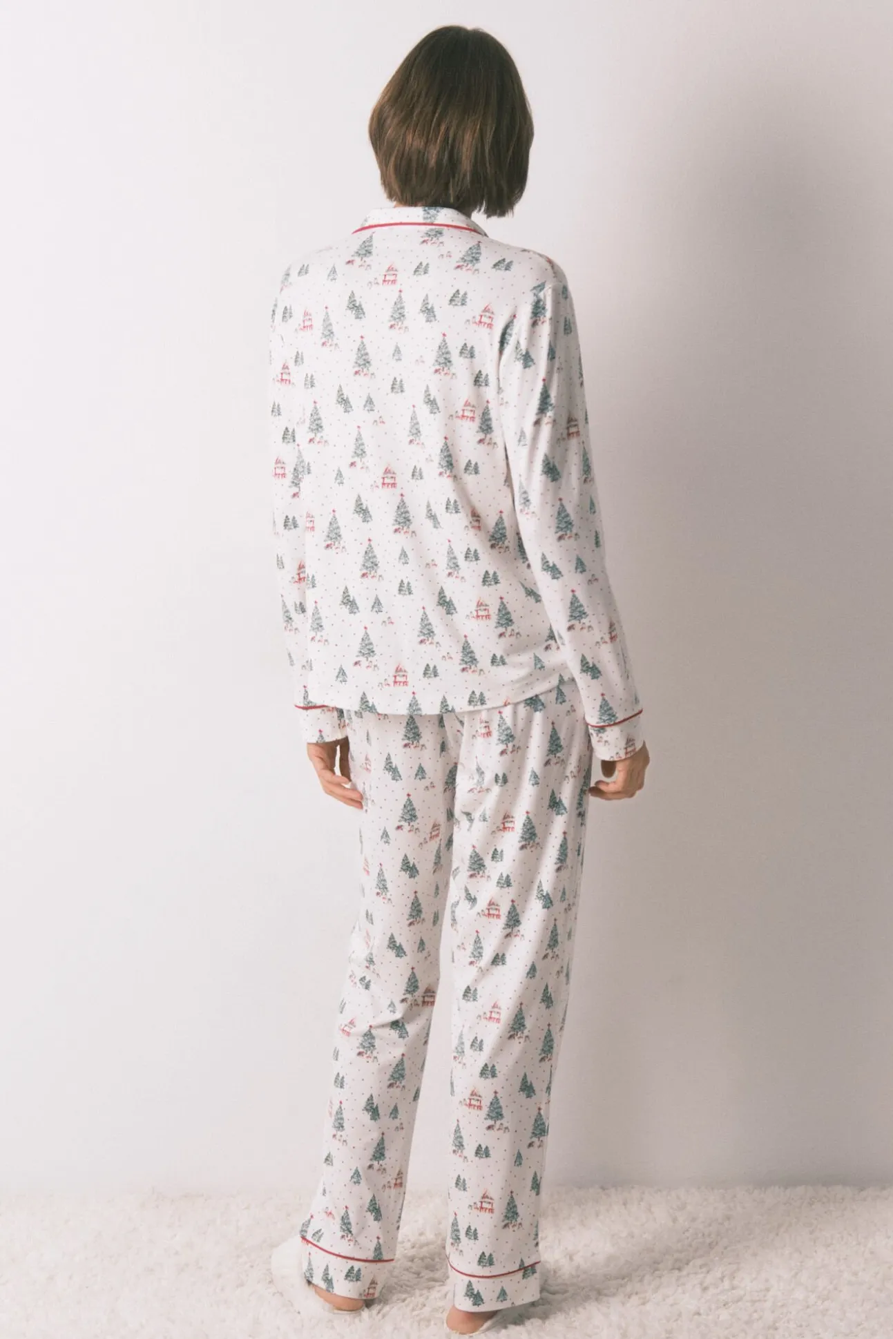 Pijama camiseiro com estampado de Natal branco